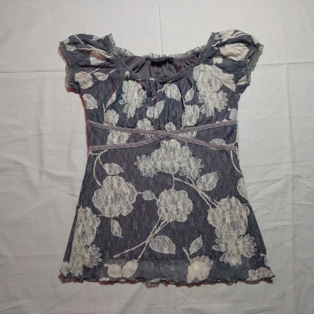 CM Style Fashion Blouse Women's Medium Floral Top Short Sleeve Round Neck Shirt